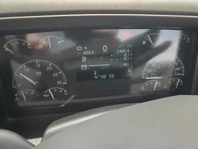 2024 VOLVO VNR62T300
