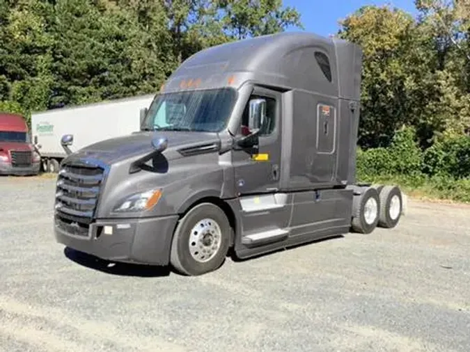 2021 Freightliner Cascadia