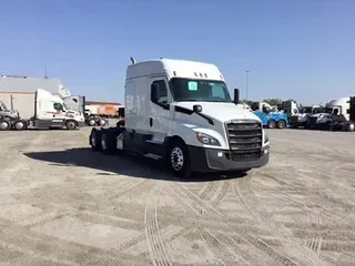 2020 Freightliner Cascadia