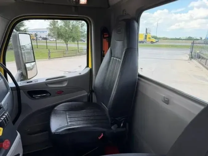 2021 Peterbilt 57944c8ca6d8c8b66f6696d56d649dda503