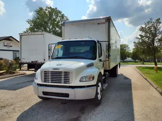 2017 FREIGHTLINER/MERCEDES M2 106