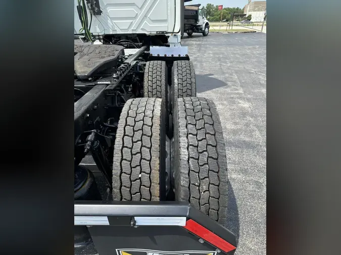 2020 International LT625