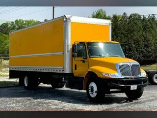 2019 International 4300 SBA 4X2