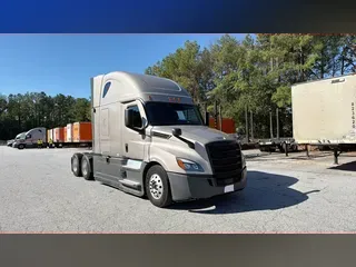 2023 Freightliner Cascadia 126