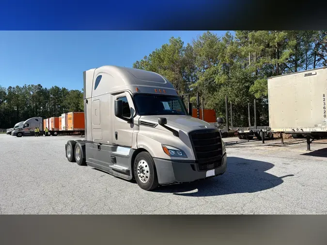 2023 Freightliner Cascadia 12644d0e2de0867b1bd4d55689f7a746378
