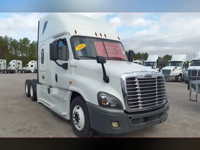 2019 FREIGHTLINER/MERCEDES CASCADIA 125