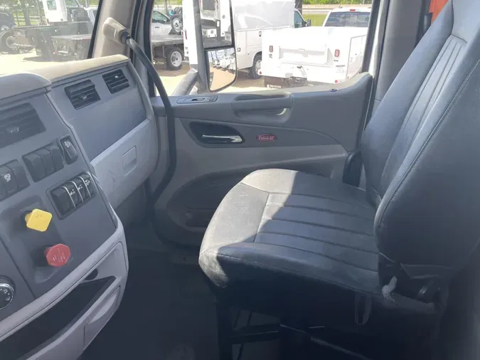 2021 Peterbilt 579
