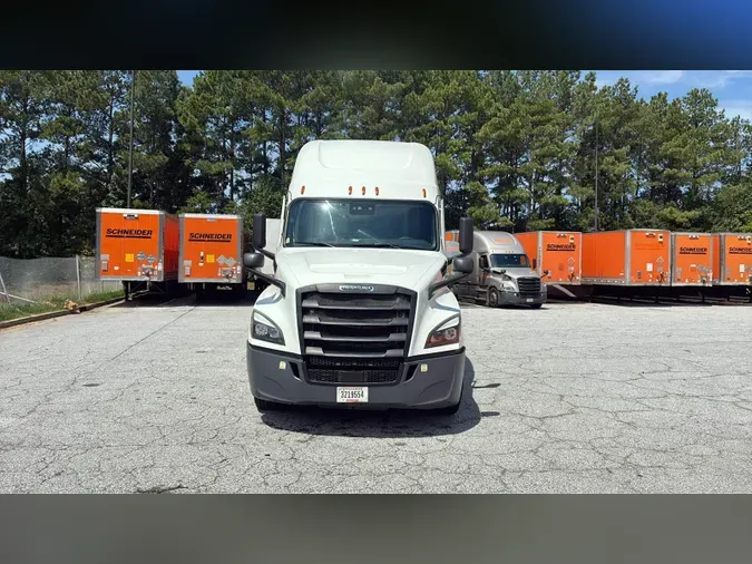 2023 Freightliner Cascadia 126