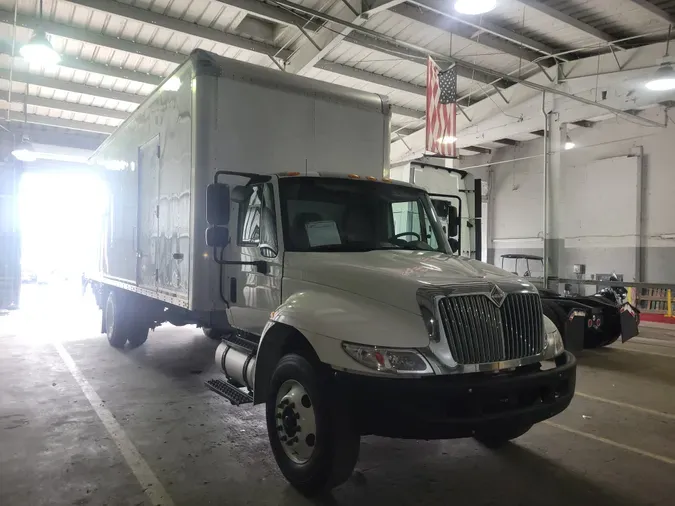 2018 NAVISTAR INTERNATIONAL 4300