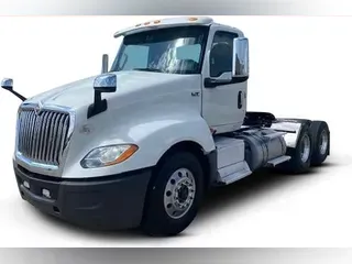 2018 International LT625