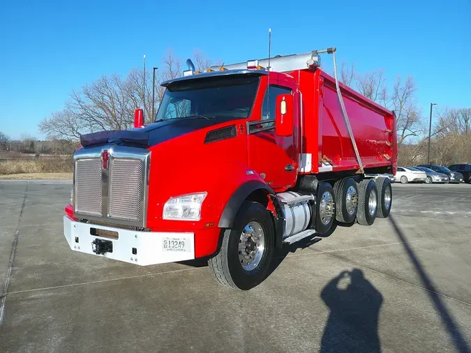 2020 Kenworth T880