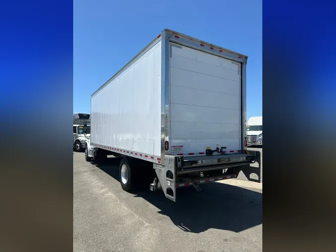 2018 FREIGHTLINER/MERCEDES M2 106