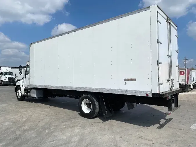 2018 Hino Truck 268