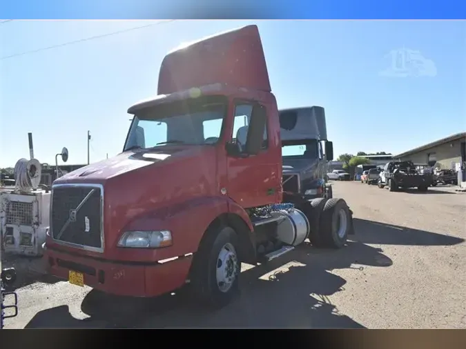 2007 VOLVO VNM42T20044e747ee79af3602d1d6544994d8eae9