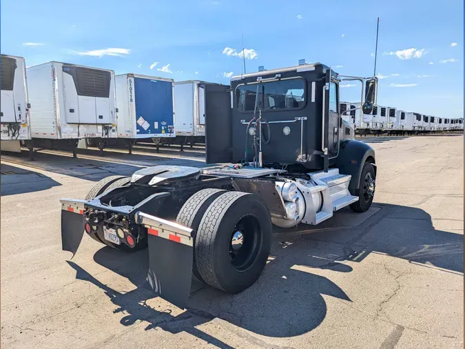 2018 PETERBILT 337