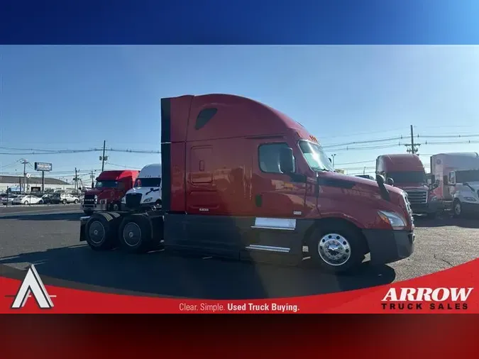 2022 FREIGHTLINER CA126