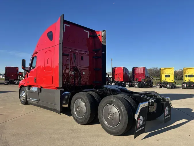 2021 Freightliner Cascadia