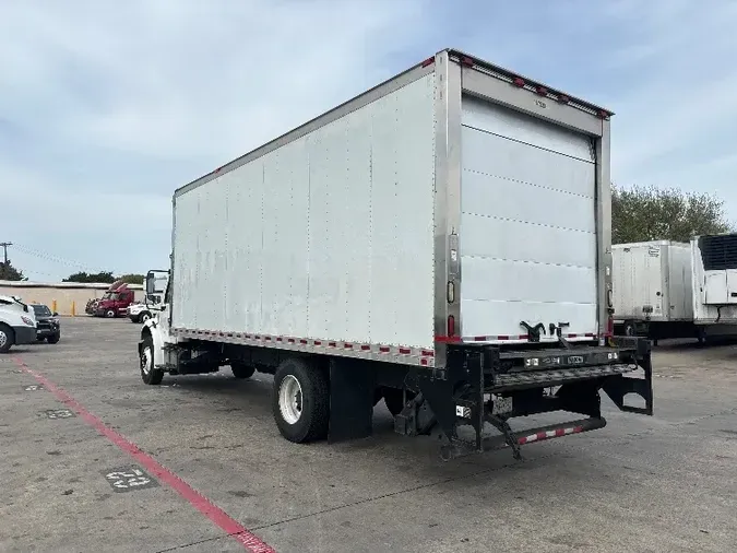 2017 Freightliner M2