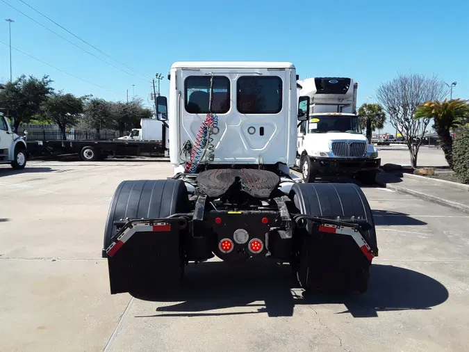 2018 FREIGHTLINER/MERCEDES CASCADIA 113