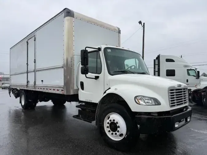 2018 Freightliner Business Class M2 106