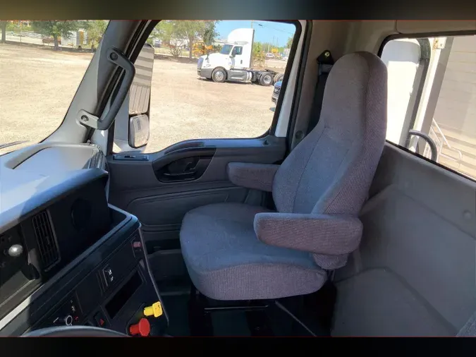 2021 INT LT625 6x4