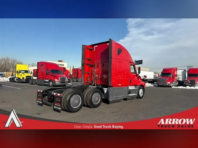 2022 FREIGHTLINER CA126