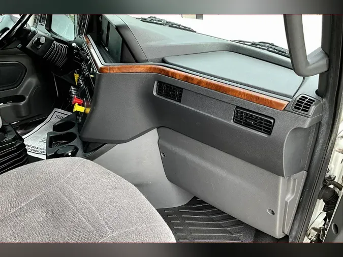 2020 INT LT625 6x4
