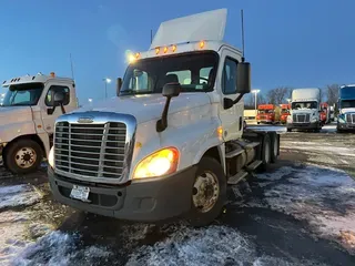 2015 Freightliner CASCADIA 125