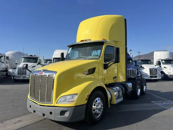 2021 Peterbilt 579