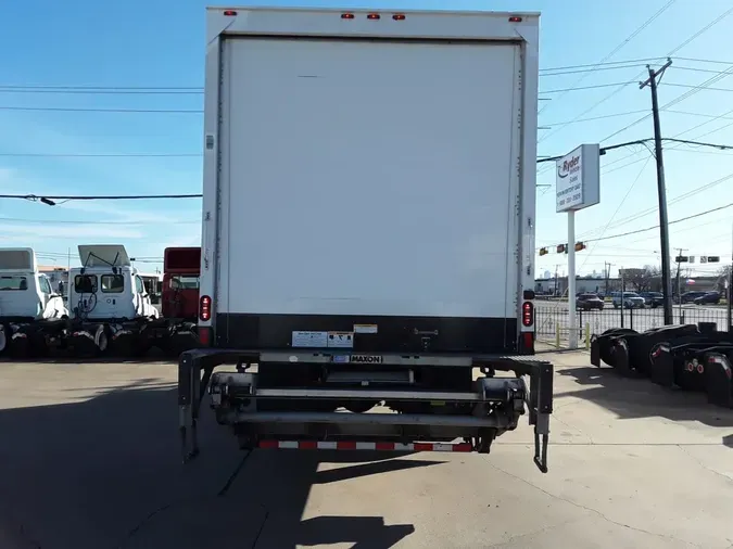 2018 FREIGHTLINER/MERCEDES M2 106