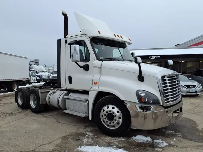 2018 FREIGHTLINER/MERCEDES CASCADIA 125