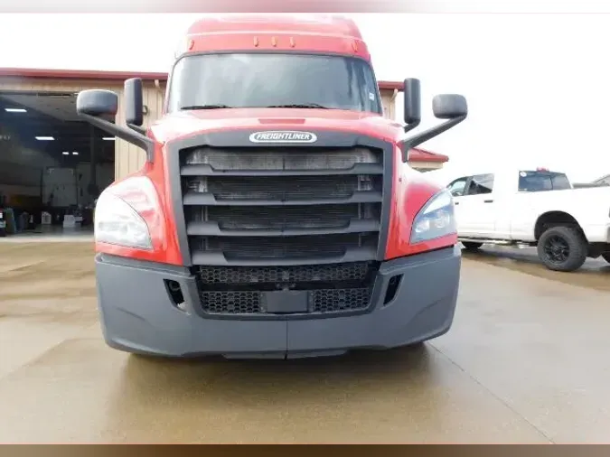 2020 Freightliner Cascadia