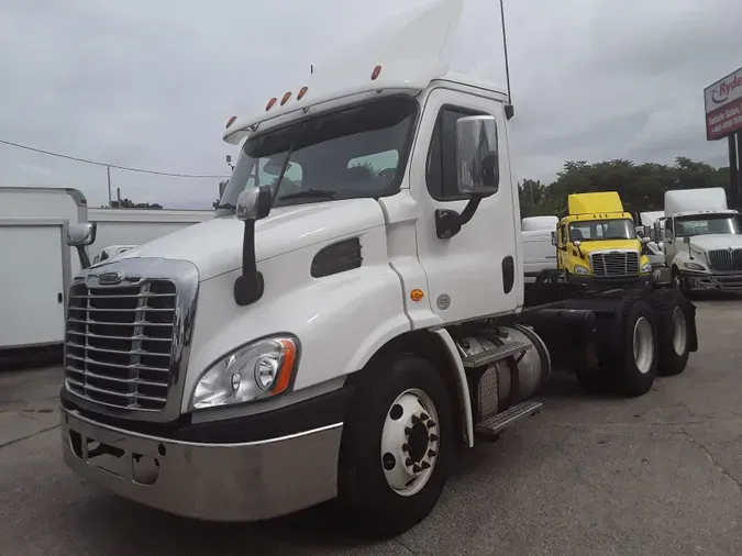 2017 FREIGHTLINER/MERCEDES CASCADIA 113450bb4901eb60633fef42b339c5a15f3