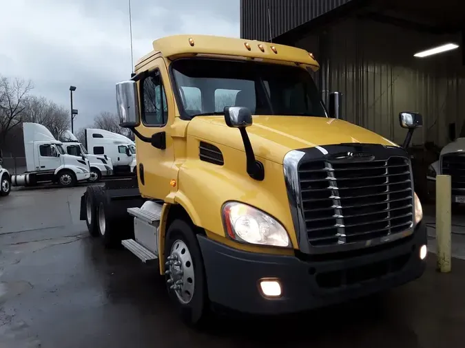 2020 FREIGHTLINER/MERCEDES CASCADIA 1134510107d7e3ac2feb596614a4a457e7b