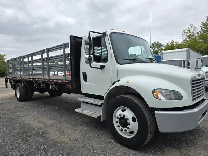 2018 FREIGHTLINER/MERCEDES M2 106