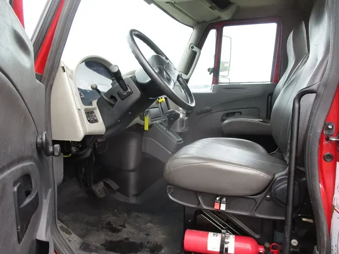 2015 INTERNATIONAL 4300