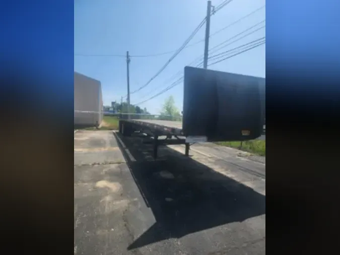 2015 UTILITY TRAILERS FS2CHS 48/102