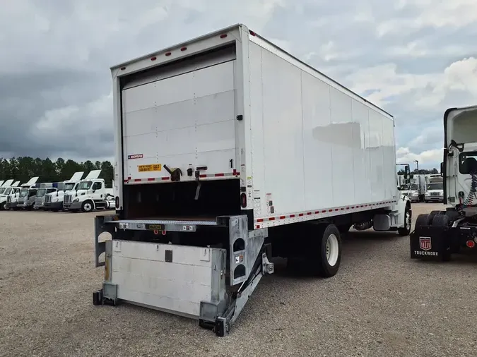 2020 FREIGHTLINER M2 106