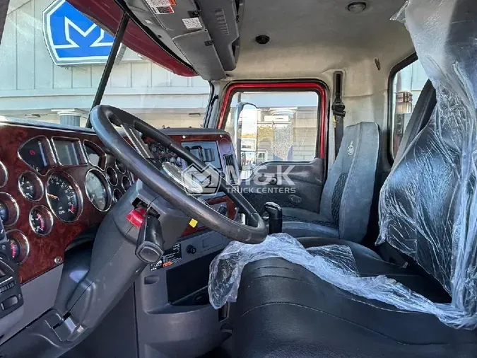 2018 MACK CXU613