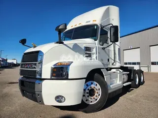 2019 MACK AN64T