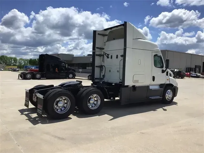 2018 FREIGHTLINER CASCADIA