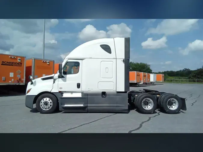 2023 Freightliner Cascadia 1264520e73ce30b7c5da989447654ce3e4f