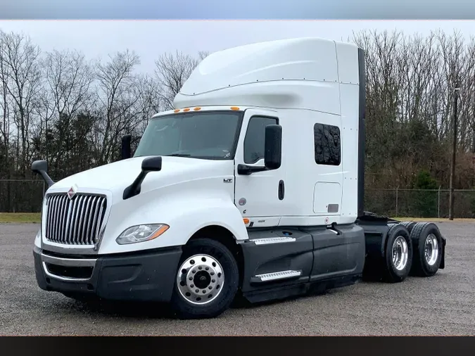 2022 INT LT625 6x4