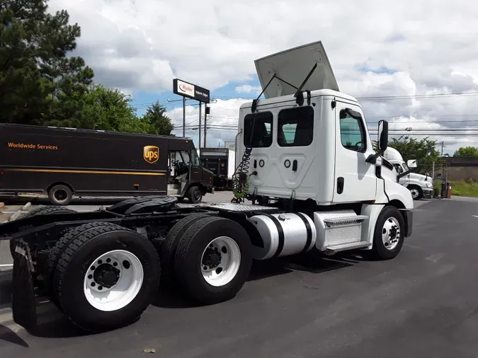 2019 FREIGHTLINER/MERCEDES NEW CASCADIA PX12664