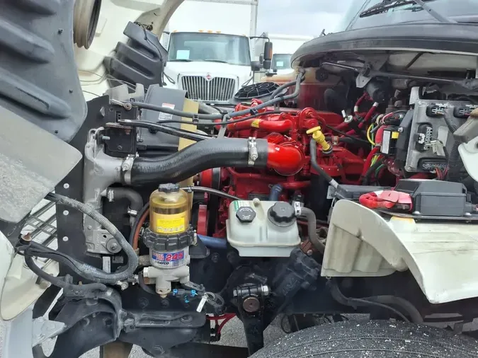2019 FREIGHTLINER/MERCEDES M2 106
