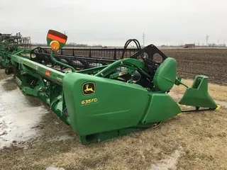 2012 John Deere 635FD