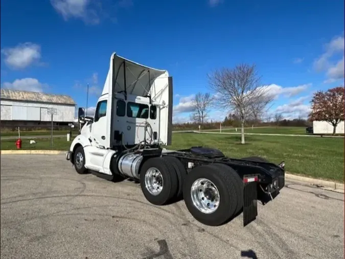 2022 Kenworth T680