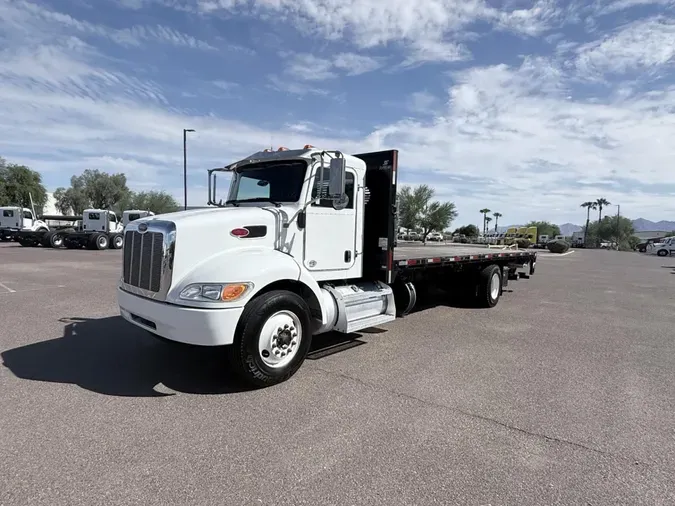 2020 Peterbilt 33045315b89e4102ccf0fd237e58d588696