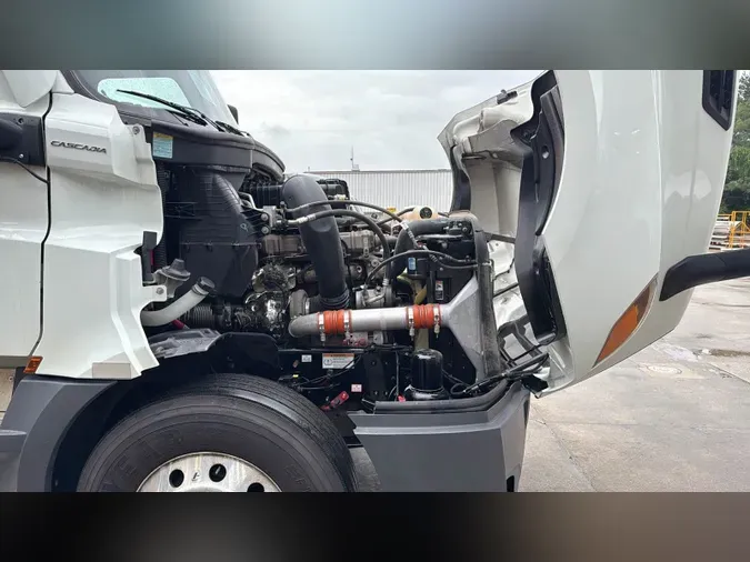 2022 Freightliner Cascadia