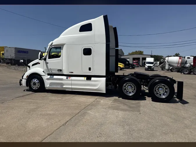 2023 Peterbilt 579453bc7bdca91873da19ae70dffa72f16